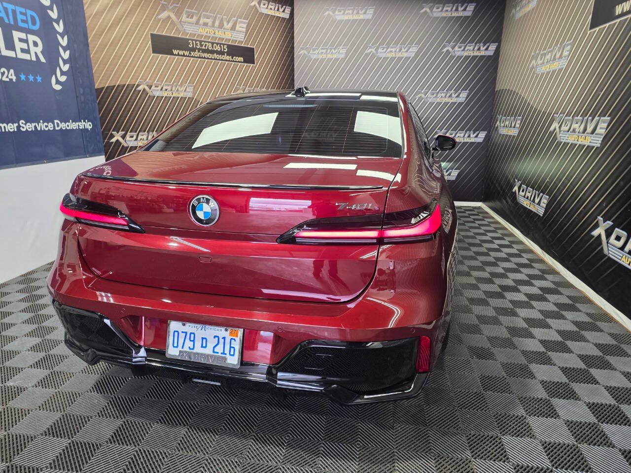 Used 2026 BMW 740i RWD image 17