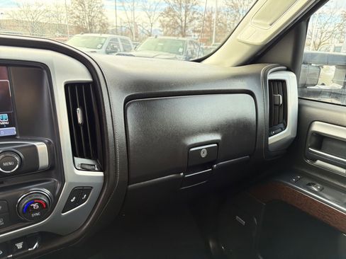 Used 2019 GMC Sierra 3500 SLT w/ Duramax Plus Package image 22