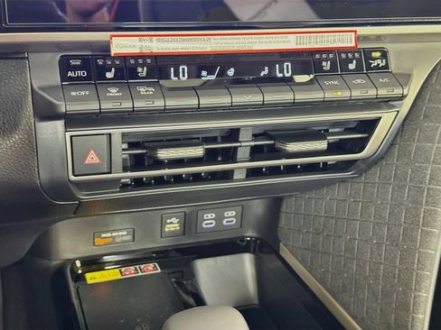 New 2026 Toyota Camry XLE AWD/4WD image 19