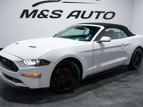 Used 2022 Ford Mustang Premium RWD image 2