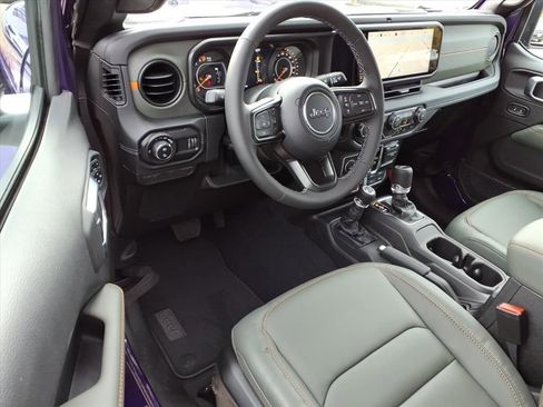 New 2026 Jeep Gladiator Mojave image 15