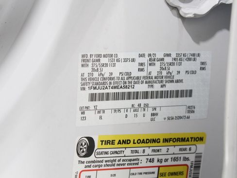 Used 2021 Ford Expedition Limited image 27