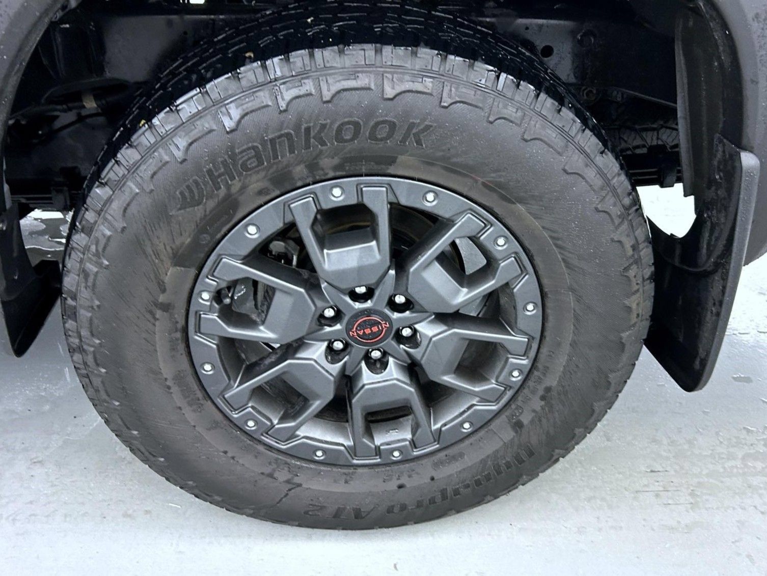 Used 2024 Nissan Frontier PRO-4X w/ Pro Premium Package AWD/4WD image 23