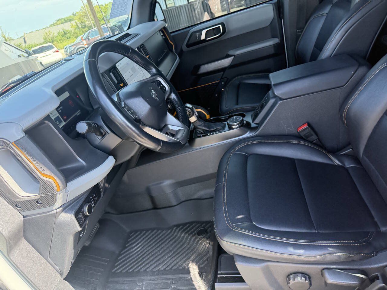 Used 2023 Ford Bronco Badlands AWD/4WD image 19