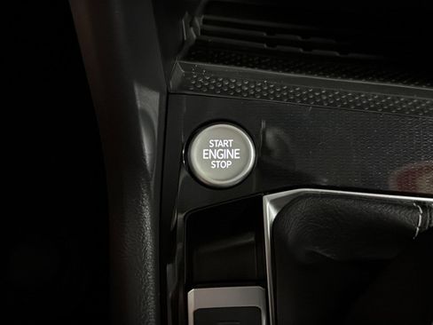 New 2026 Volkswagen Taos SEL AWD/4WD image 28
