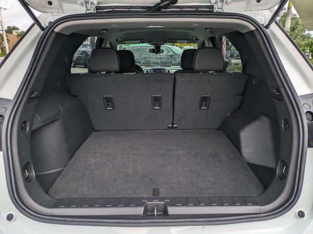 Used 2024 Chevrolet Equinox LS FWD image 13