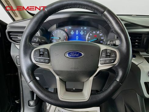 Used 2020 Ford Explorer XLT RWD image 14