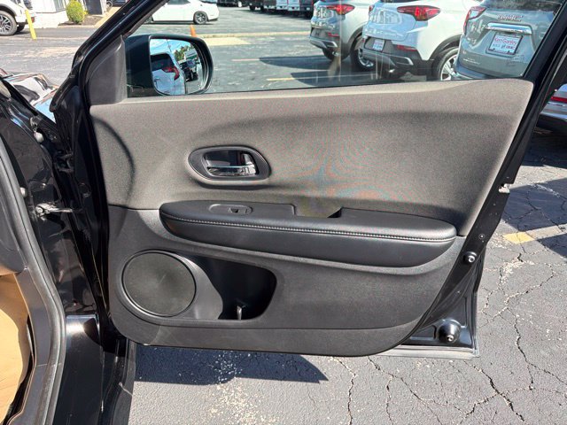 Used 2019 Honda HR-V Sport image 18