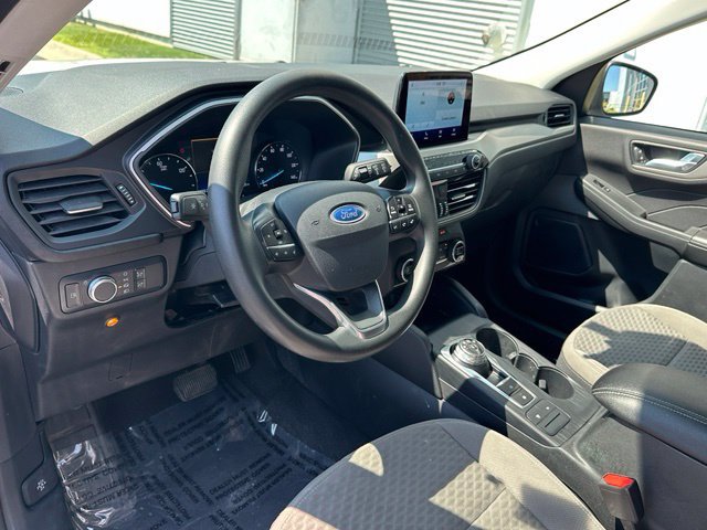 Used 2021 Ford Escape SE FWD image 35