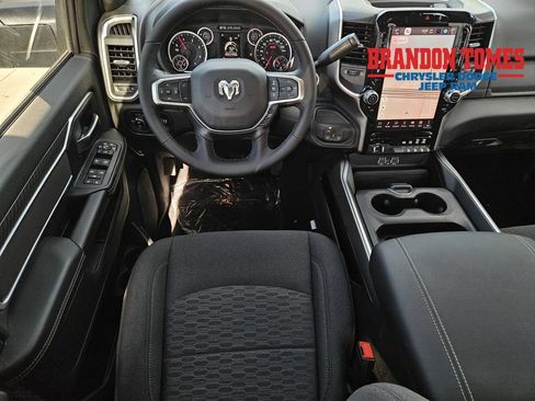 New 2026 RAM 2500 Lone Star AWD/4WD image 9