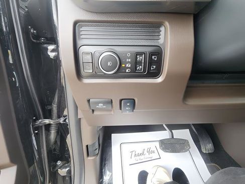 Certified 2025 Ford F350 King Ranch image 9