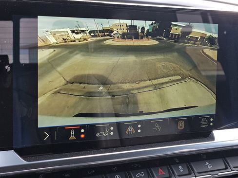 New 2026 Chevrolet Silverado 1500 LT Trail Boss w/ Safety Package image 16