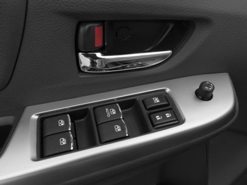 Used 2016 Subaru Impreza 2.0i Premium image 22