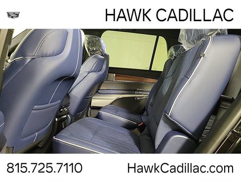 New 2026 Cadillac Vistiq Premium Luxury AWD/4WD image 15