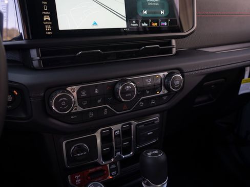 New 2026 Jeep Wrangler Unlimited Rubicon image 43