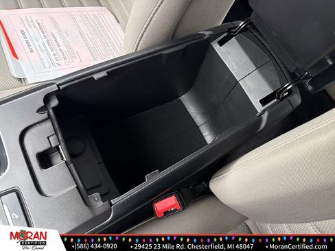 Used 2017 Ford Fusion S image 18