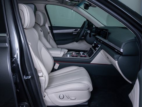 New 2026 Genesis GV80 2.5T Advanced image 11