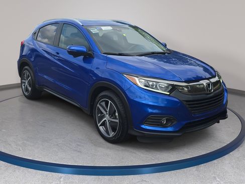 Used 2021 Honda HR-V EX image 3