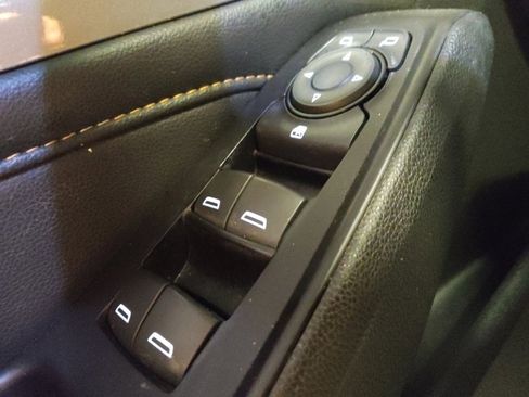 Used 2019 Chevrolet Traverse LS image 27