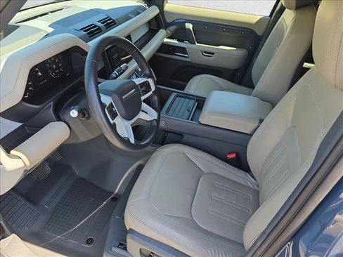 Used 2020 Land Rover Defender 110 HSE AWD/4WD image 15