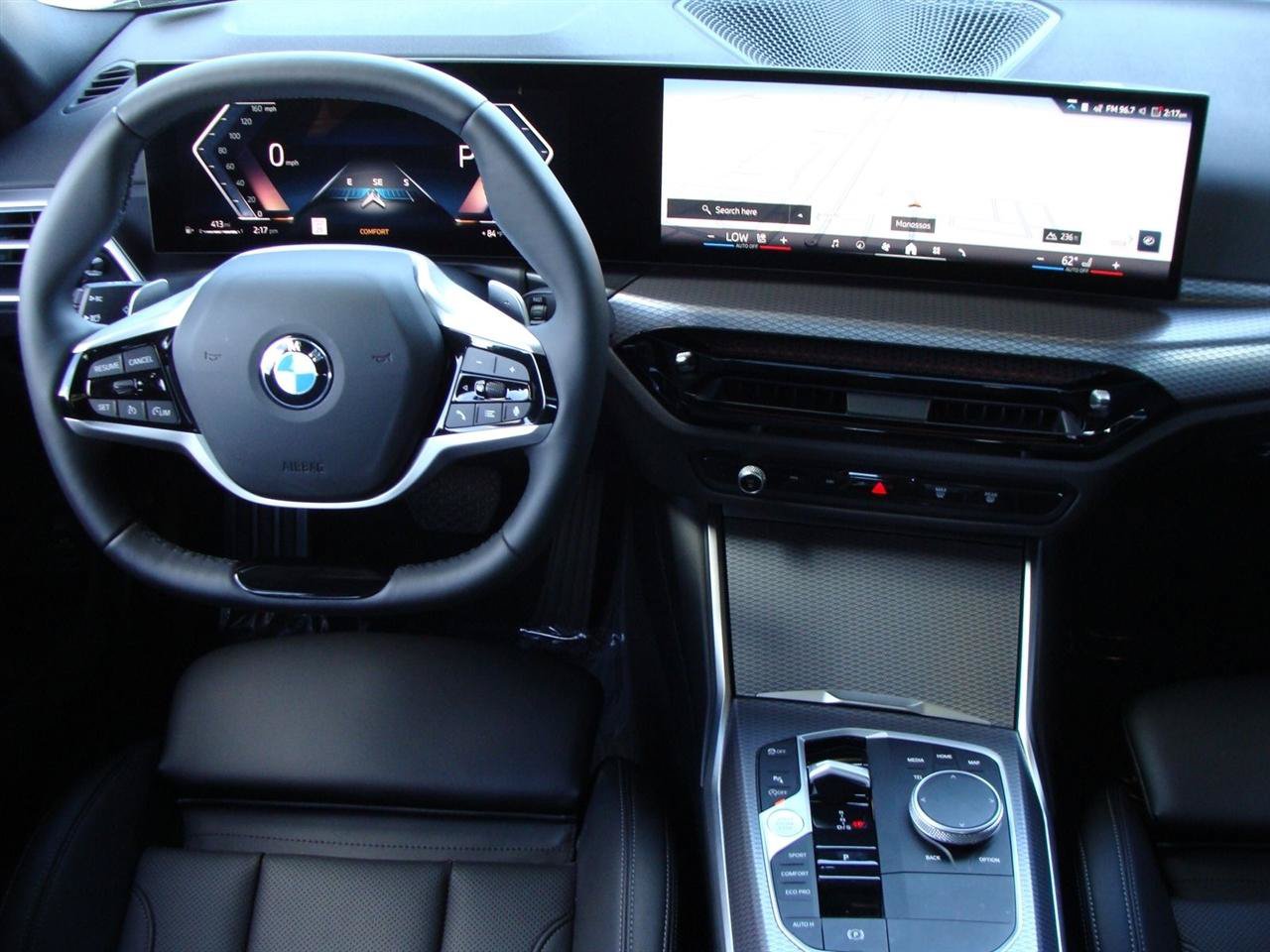 Used 2025 BMW 330i Sedan w/ M Sport Package RWD image 18