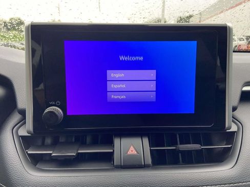 Used 2025 Toyota RAV4 LE FWD image 21