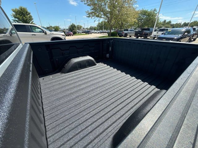 Used 2020 Chevrolet Silverado 1500 LTZ AWD/4WD image 26