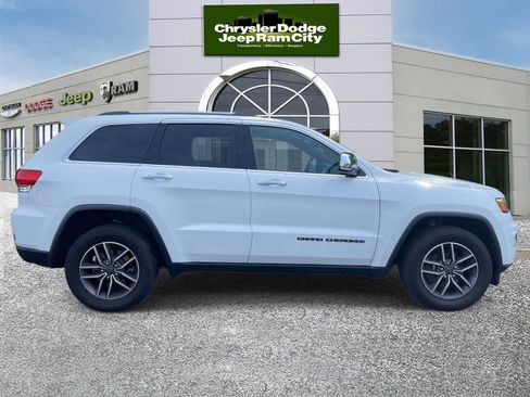 Used 2020 Jeep Grand Cherokee Limited w/ Luxury Group II AWD/4WD image 5