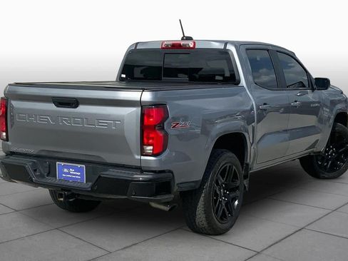 Used 2025 Chevrolet Colorado Z71 w/ Z71 Convenience Package 2 AWD/4WD image 13