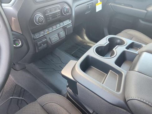 New 2026 Chevrolet Silverado 1500 Custom RWD image 13