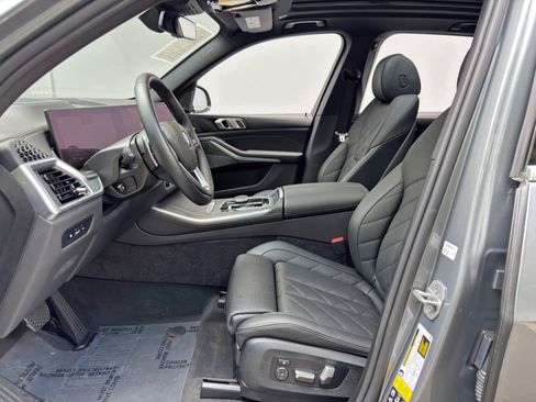 Used 2024 BMW X5 xDrive40i w/ Premium Package AWD/4WD image 17
