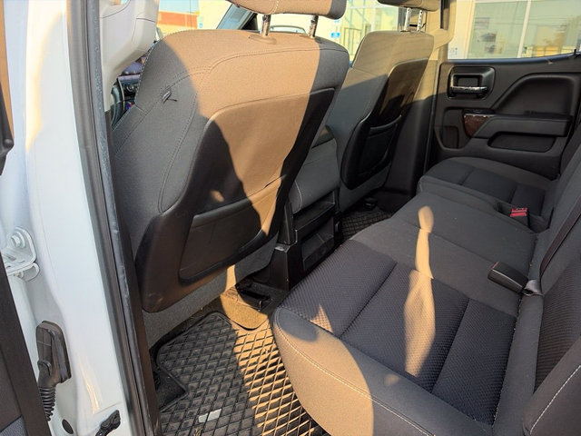 Used 2015 GMC Sierra 1500 SLE w/ SLE Value Package AWD/4WD image 14