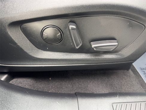 Used 2020 Ford Explorer XLT w/ Equipment Group 202A image 52