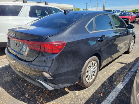 Used 2022 Kia Forte Sedan FWD image 27