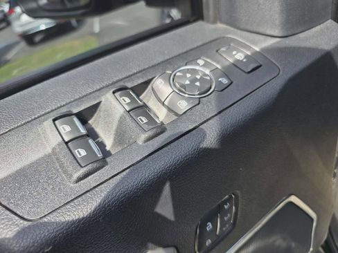 Used 2020 Ford F250 Lariat image 18