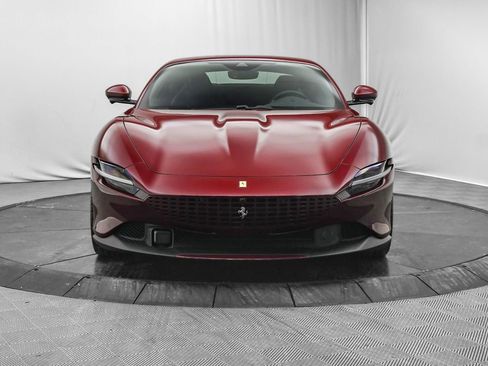 Used 2023 Ferrari Roma image 3