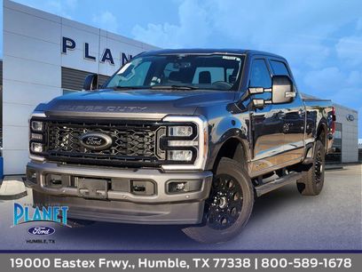 New 2025 Ford F250 Lariat w/ Lariat Ultimate Package