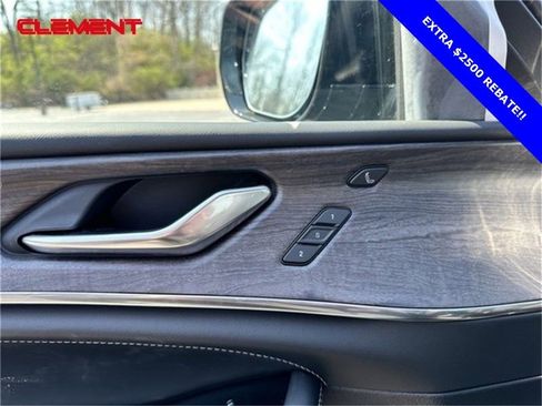 New 2024 Jeep Grand Cherokee Overland w/ Luxury Tech Group IV image 35