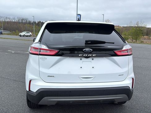 Used 2024 Ford Edge SEL AWD/4WD image 8