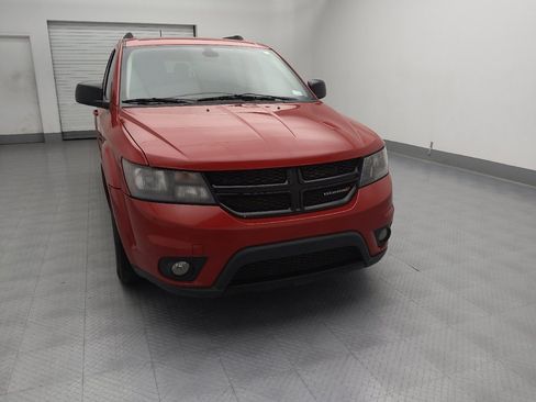 Used 2019 Dodge Journey SE w/ Blacktop Package image 14