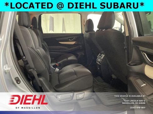Used 2022 Subaru Ascent Premium w/ Convenience Package image 11
