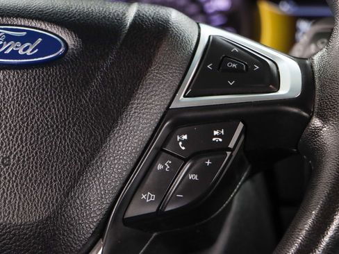 Used 2020 Ford Edge SEL image 14