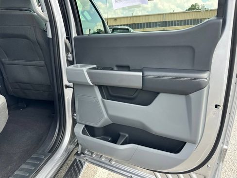 Used 2023 Ford F150 XLT w/ Trailer Tow Package AWD/4WD image 19