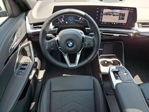 Used 2026 BMW X1 xDrive28i w/ Technology Package AWD/4WD image 11