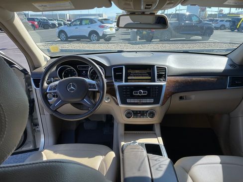 Used 2012 Mercedes-Benz ML 350 4MATIC w/ Premium 1 Pkg image 12