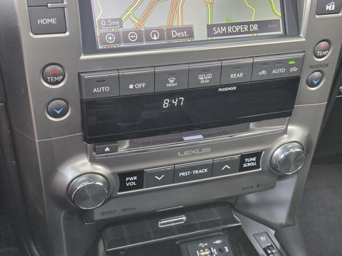 Used 2021 Lexus GX 460 Premium w/ Premium Package AWD/4WD image 23
