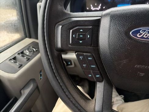 Used 2017 Ford F550 4x4 Crew Cab Super Duty image 46