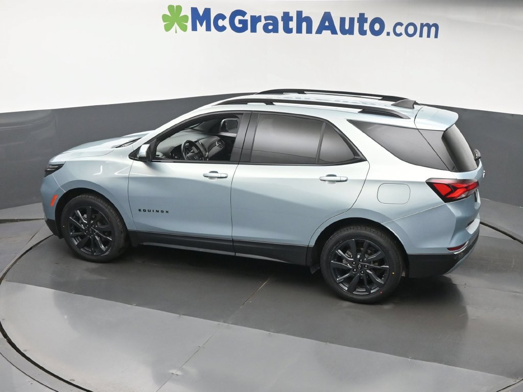 Used 2022 Chevrolet Equinox RS w/ Infotainment Package AWD/4WD image 24