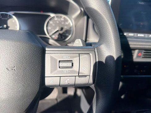 Certified 2025 Nissan Rogue S image 30