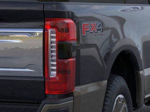 New 2026 Ford F350 King Ranch w/ FX4 Off-Road Package image 21